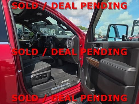 Used 2020 Chevrolet Silverado 2500 High Country w/ Z71 Off-Road Package AWD/4WD image 15