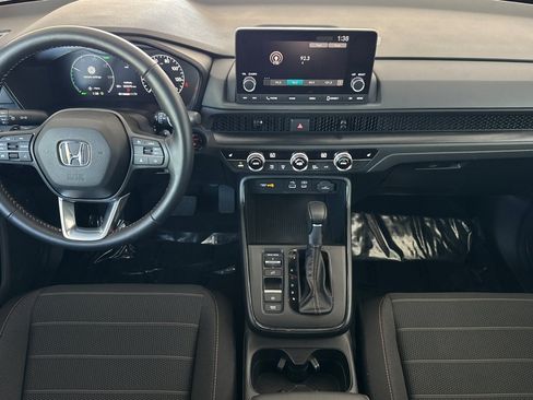 Used 2025 Honda CR-V Sport image 16