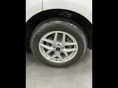Used 2024 Ford Edge SEL w/ Convenience Package AWD/4WD image 39