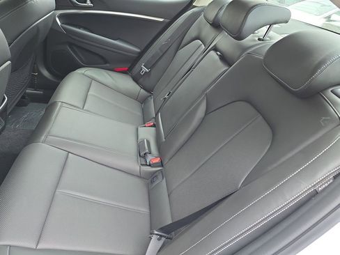 New 2026 Genesis G70 2.5T AWD/4WD image 10