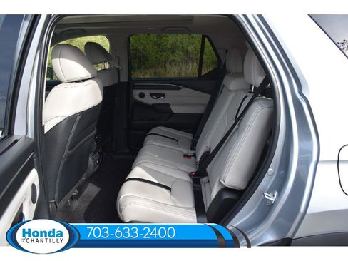 New 2026 Honda Pilot Touring image 30