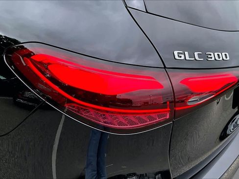Certified 2024 Mercedes-Benz GLC 300 4MATIC image 28