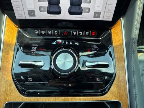 Used 2022 Jeep Grand Wagoneer Series II w/ Convenience Group III image 56