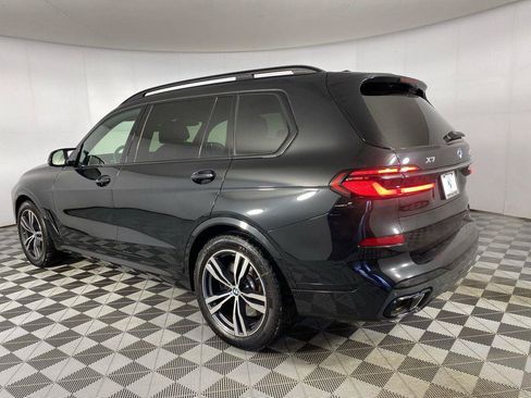Used 2025 BMW X7 M60i w/ Climate Comfort Package AWD/4WD image 27
