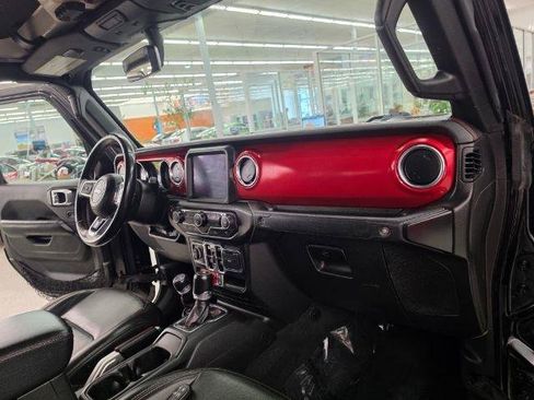 Used 2022 Jeep Gladiator Rubicon AWD/4WD image 8