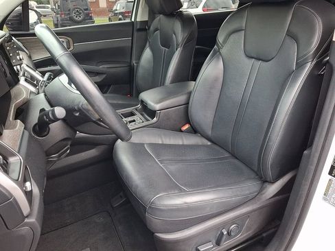 Used 2021 Kia Sorento EX FWD image 17