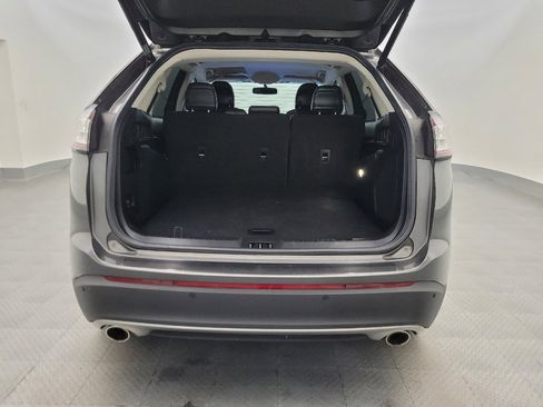 Used 2016 Ford Edge Titanium w/ Technology Package image 29