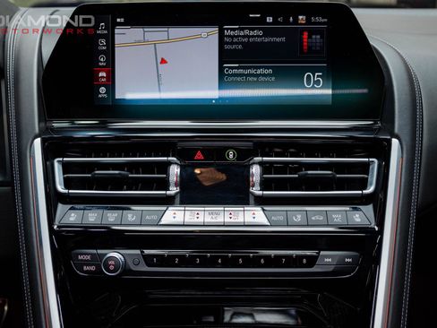 Used 2020 BMW M8 Coupe w/ Driving Assistance Package image 93