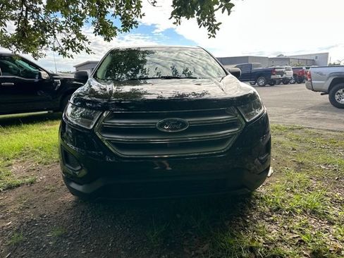 Used 2018 Ford Edge SE FWD image 13