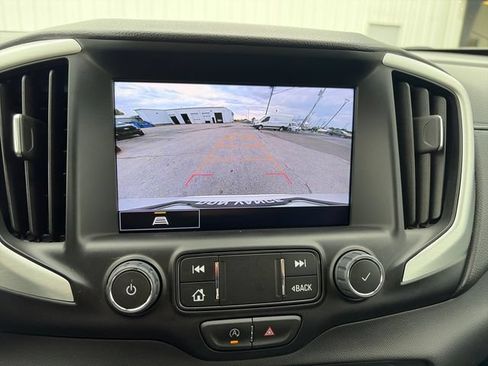 Used 2023 GMC Terrain SLT FWD image 20