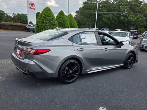 New 2026 Toyota Camry SE FWD image 14