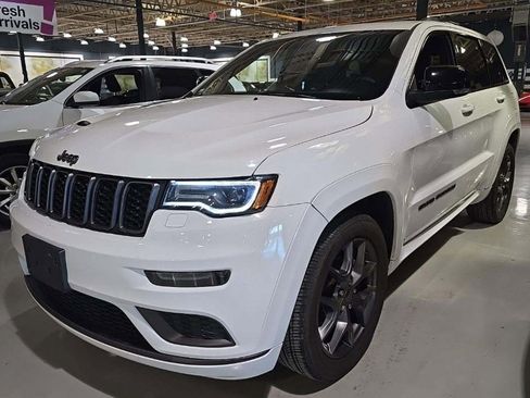 Used 2019 Jeep Grand Cherokee Limited X image 2