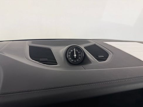 Certified 2026 Porsche Cayenne Coupe AWD/4WD image 24
