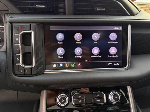 Used 2021 GMC Yukon Denali w/ Denali Premium Package AWD/4WD image 26