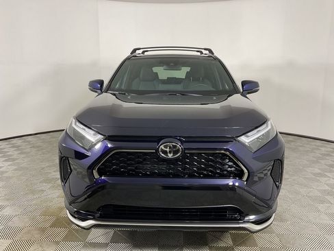 New 2025 Toyota RAV4 SE image 2