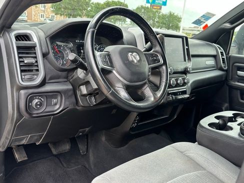 Used 2024 RAM 2500 Big Horn AWD/4WD image 11