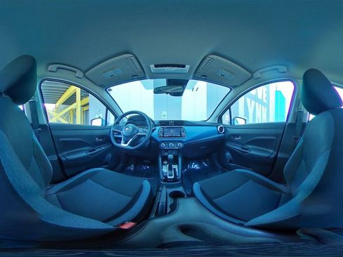 Used 2025 Nissan Versa SV FWD image 38