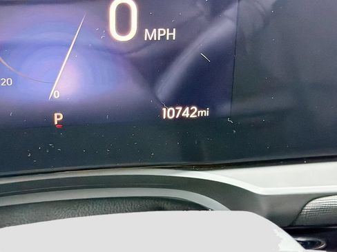 Used 2024 Buick Envista Sport Touring FWD image 12