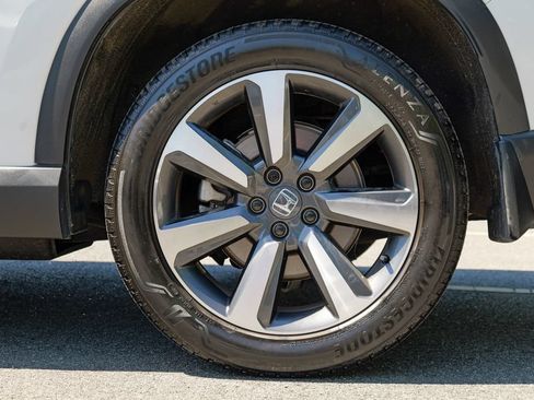 Used 2025 Honda Pilot Elite image 14