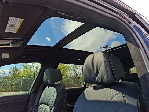 Used 2023 BMW X7 xDrive40i w/ Executive Package image 19