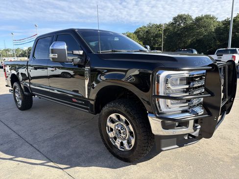Used 2025 Ford F250 King Ranch w/ Chrome Package AWD/4WD image 4