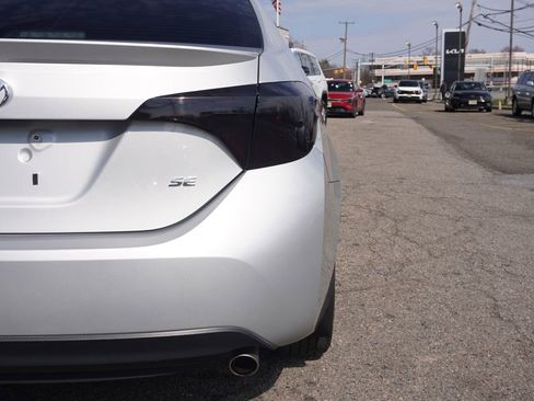 Used 2019 Toyota Corolla SE image 13