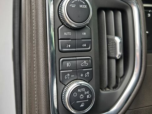 Used 2022 GMC Sierra 2500 Denali image 26