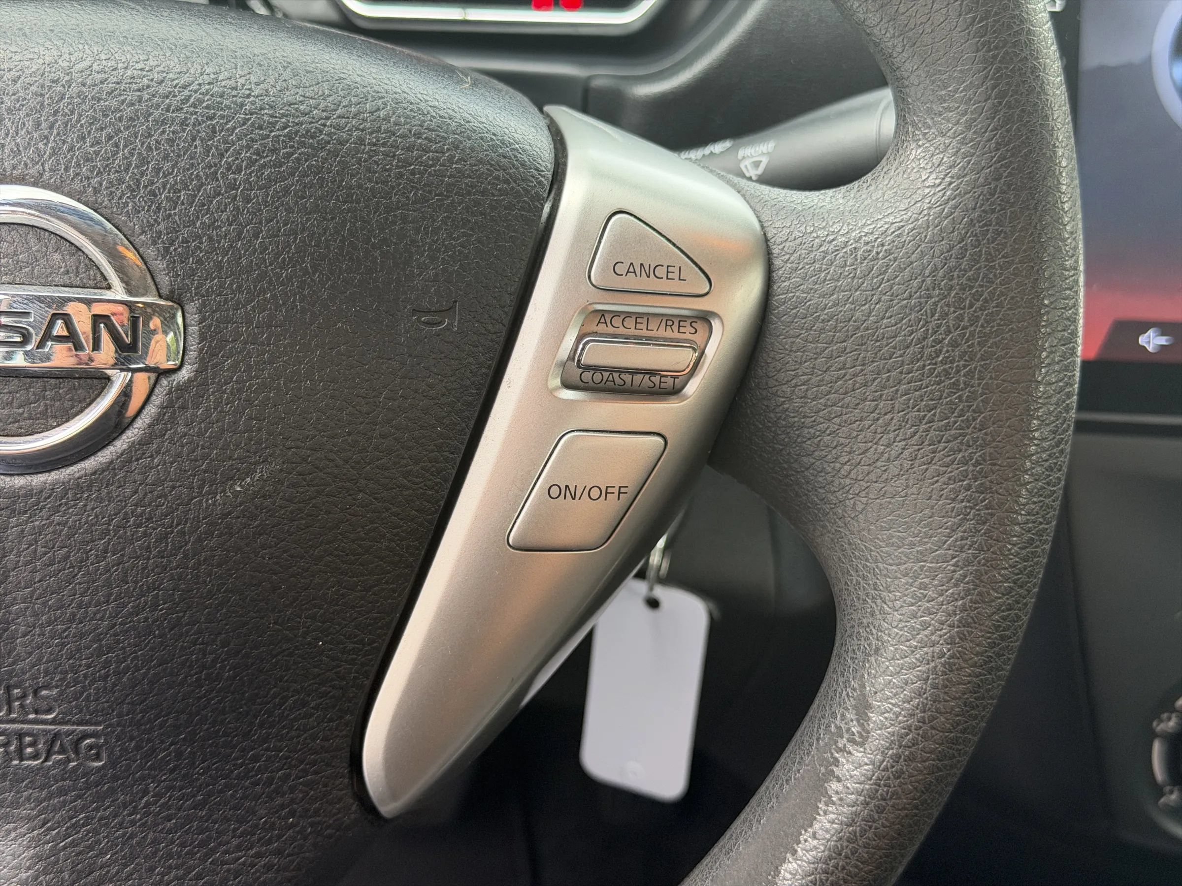 Used 2016 Nissan Versa SV FWD image 27