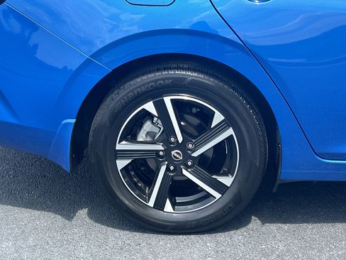 Used 2025 Nissan Sentra SV FWD image 34
