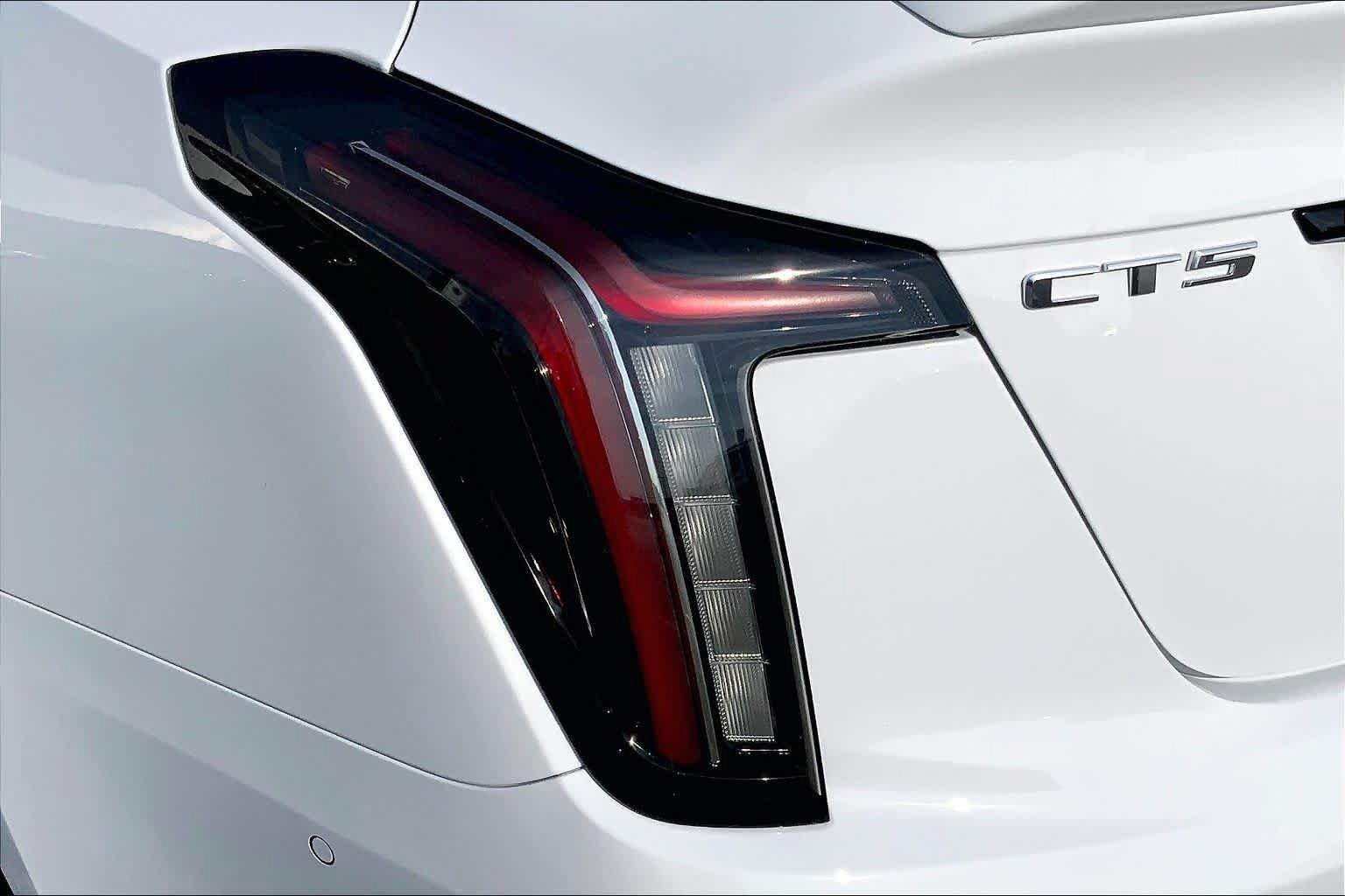 Used 2026 Cadillac CT5 V w/ Technology Package RWD image 26
