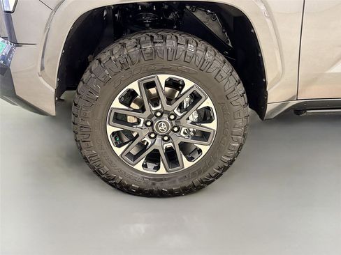 Used 2026 Toyota Tundra Limited image 29