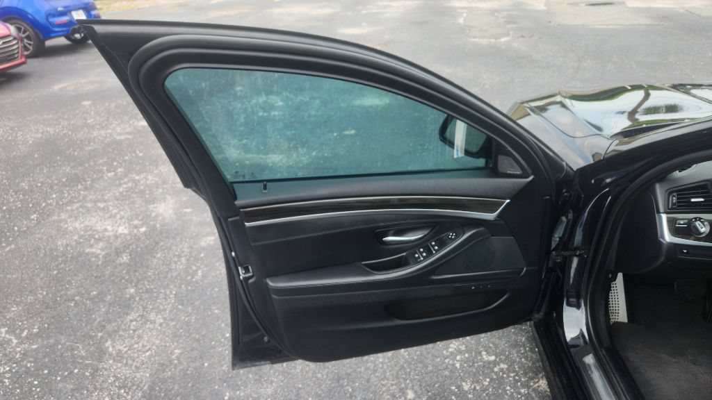 Used 2016 BMW 535i Sedan RWD image 10