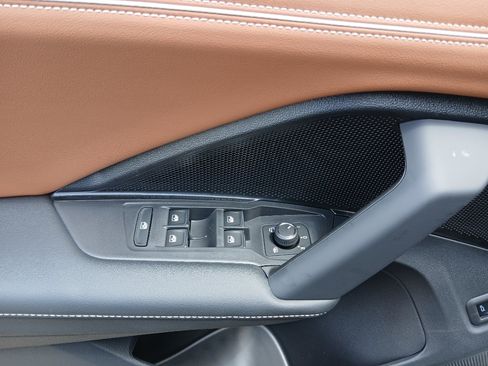 New 2026 Volkswagen Tiguan SEL R-Line AWD/4WD image 13