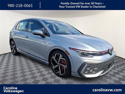 New 2025 Volkswagen Golf SE