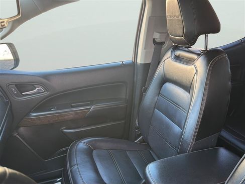 Used 2017 GMC Canyon Denali AWD/4WD image 13
