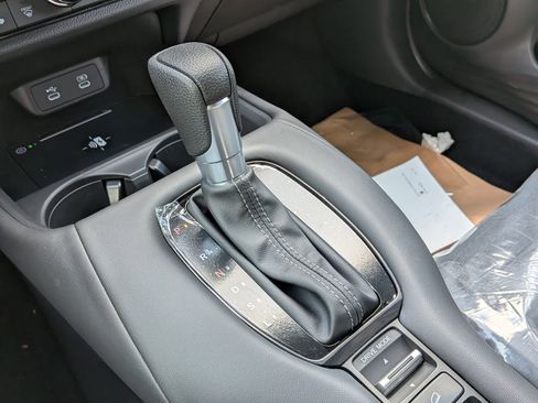 New 2026 Honda HR-V LX image 23