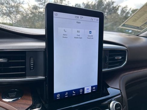 Used 2022 Ford Explorer King Ranch image 34