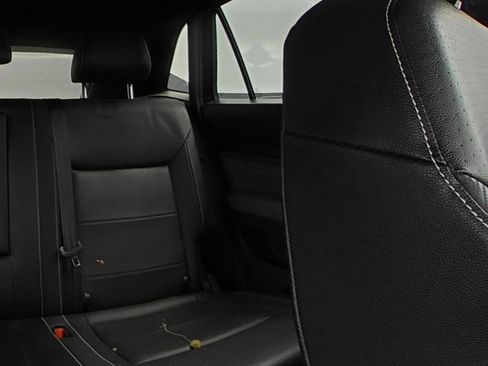 Used 2021 Volkswagen Atlas Cross Sport SE FWD image 11