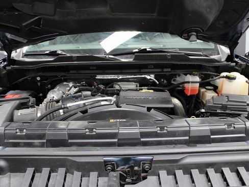 Used 2022 Chevrolet Silverado 3500 High Country image 15