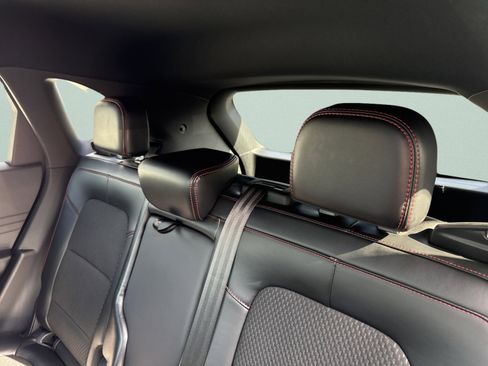 Used 2023 Ford Escape ST-Line image 24