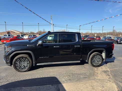 Used 2022 GMC Sierra 1500 Denali Ultimate image 4