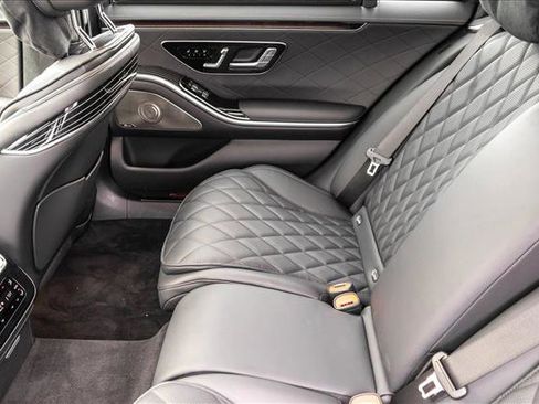 New 2026 Mercedes-Benz S 580 4MATIC Sedan image 21