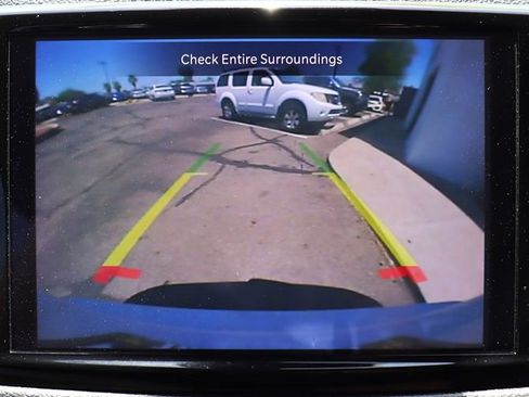 Used 2022 Chrysler Pacifica Touring-L FWD image 52