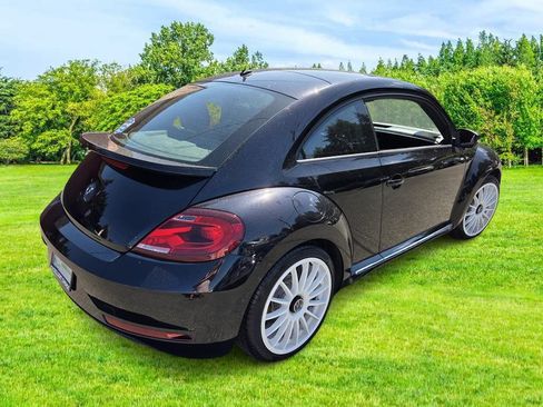 Used 2019 Volkswagen Beetle 2.0T S FWD image 8