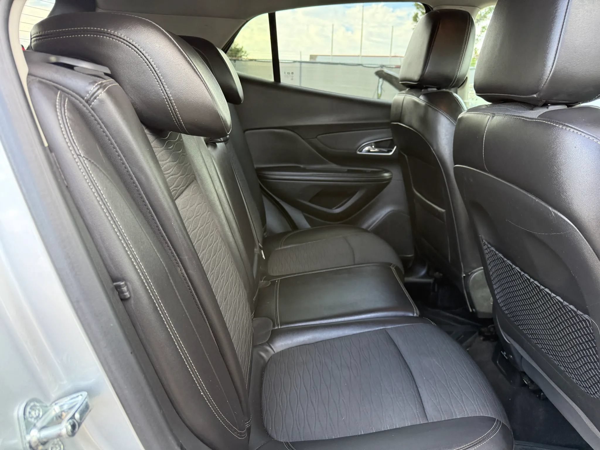 Used 2015 Buick Encore Convenience AWD/4WD image 20