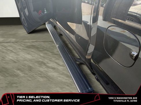 Used 2023 GMC Sierra 1500 Denali w/ Technology Package AWD/4WD image 18