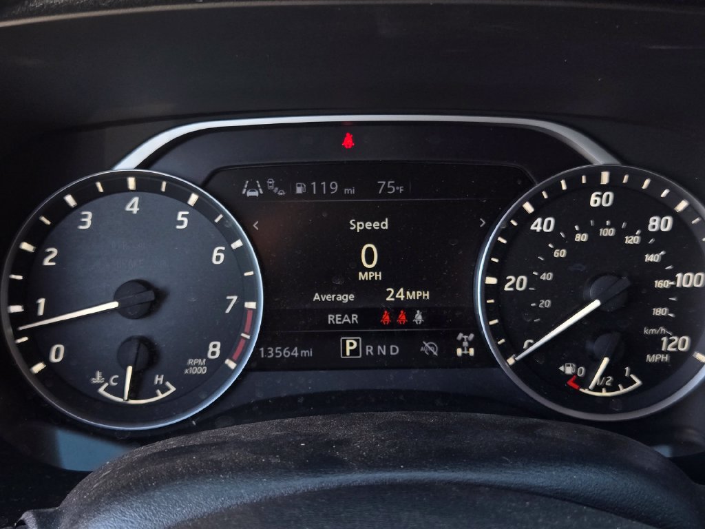 Used 2024 Nissan Frontier SL w/ Technology Package AWD/4WD image 24
