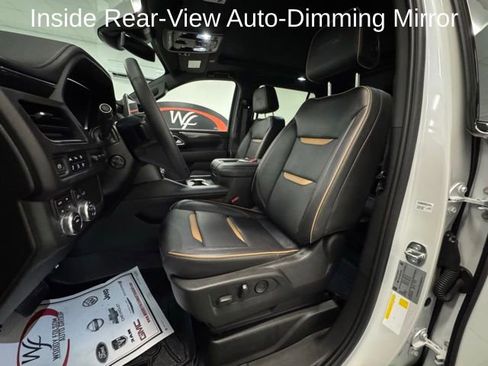 Used 2024 GMC Yukon AT4 w/ Technology Package AWD/4WD image 16