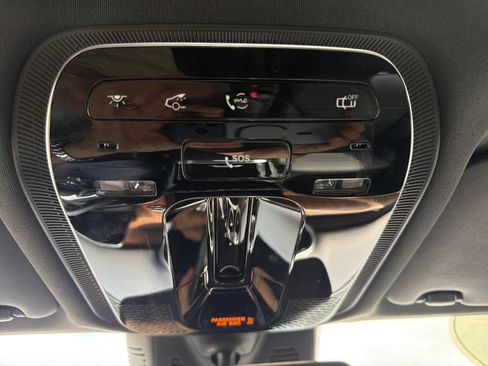 Used 2026 Mercedes-Benz GLC 300 4MATIC image 25