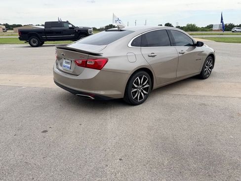 Used 2024 Chevrolet Malibu RS FWD image 3